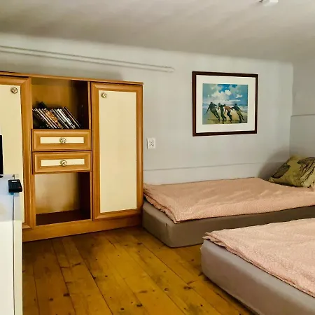 Sebastiana Old Town Apartment *